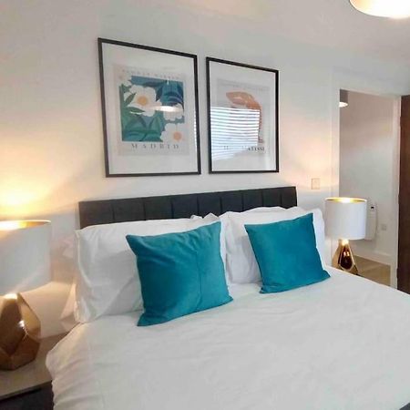 Luxury 2 Bed 2 Bath Flat Near Old Trafford Διαμέρισμα Μάντσεστερ Εξωτερικό φωτογραφία