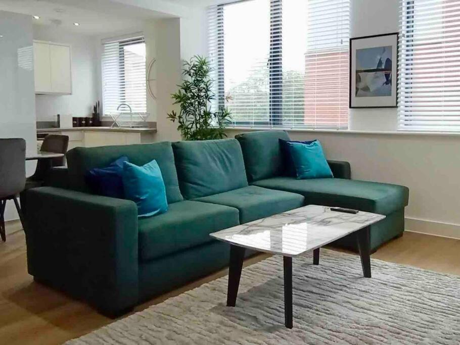 Luxury 2 Bed 2 Bath Flat Near Old Trafford Διαμέρισμα Μάντσεστερ Εξωτερικό φωτογραφία